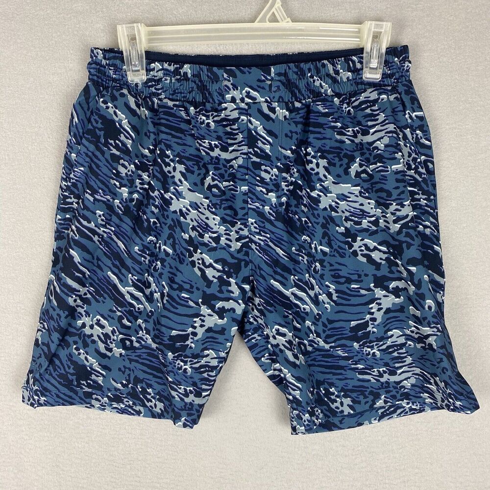 Lululemon Shorts 7” Waves Abstract LM7AYUS Swimming Trunks Men’s Size Small